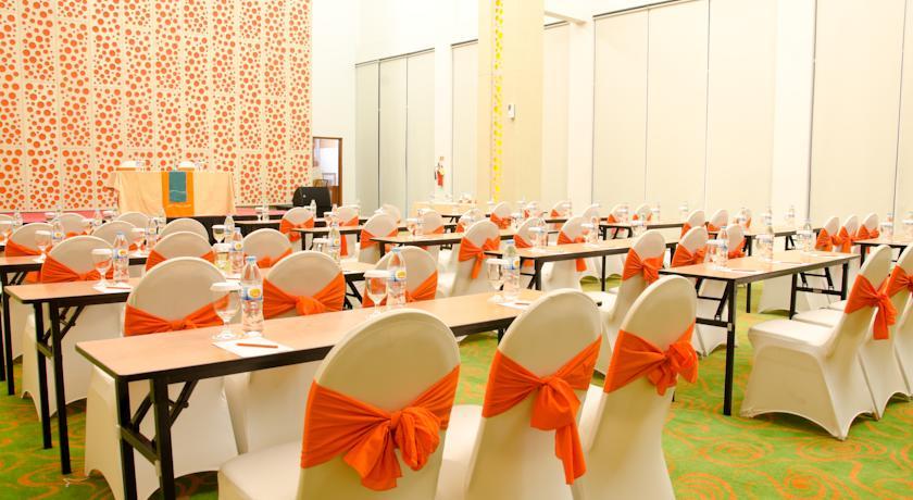 Harris Hotel Batam Center Dış mekan fotoğraf